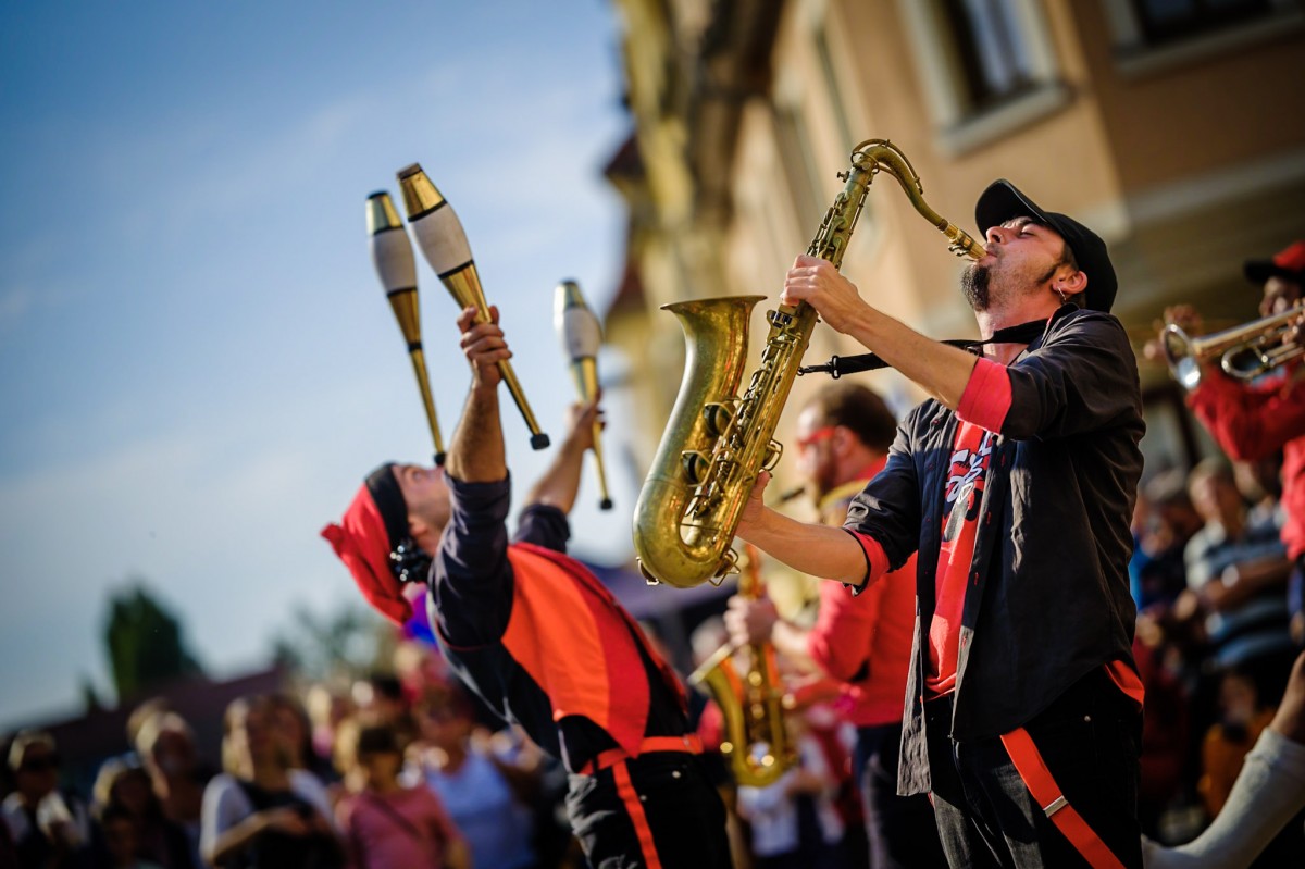 La jornada es tancarà amb els concerts de la Sidral Brass Band i els All Foll Friki Folk