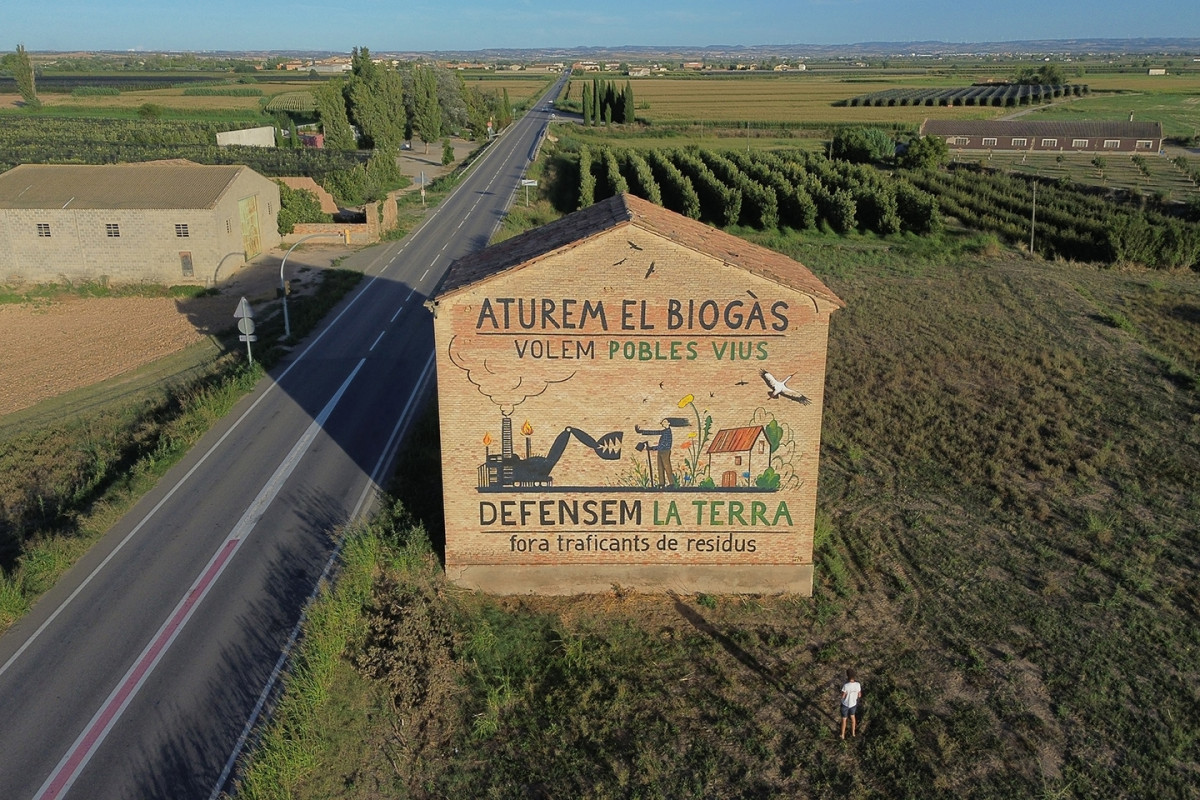L'oposició a la planta de biogàs es pot veure en diferents punts de la comarca de la Noguera