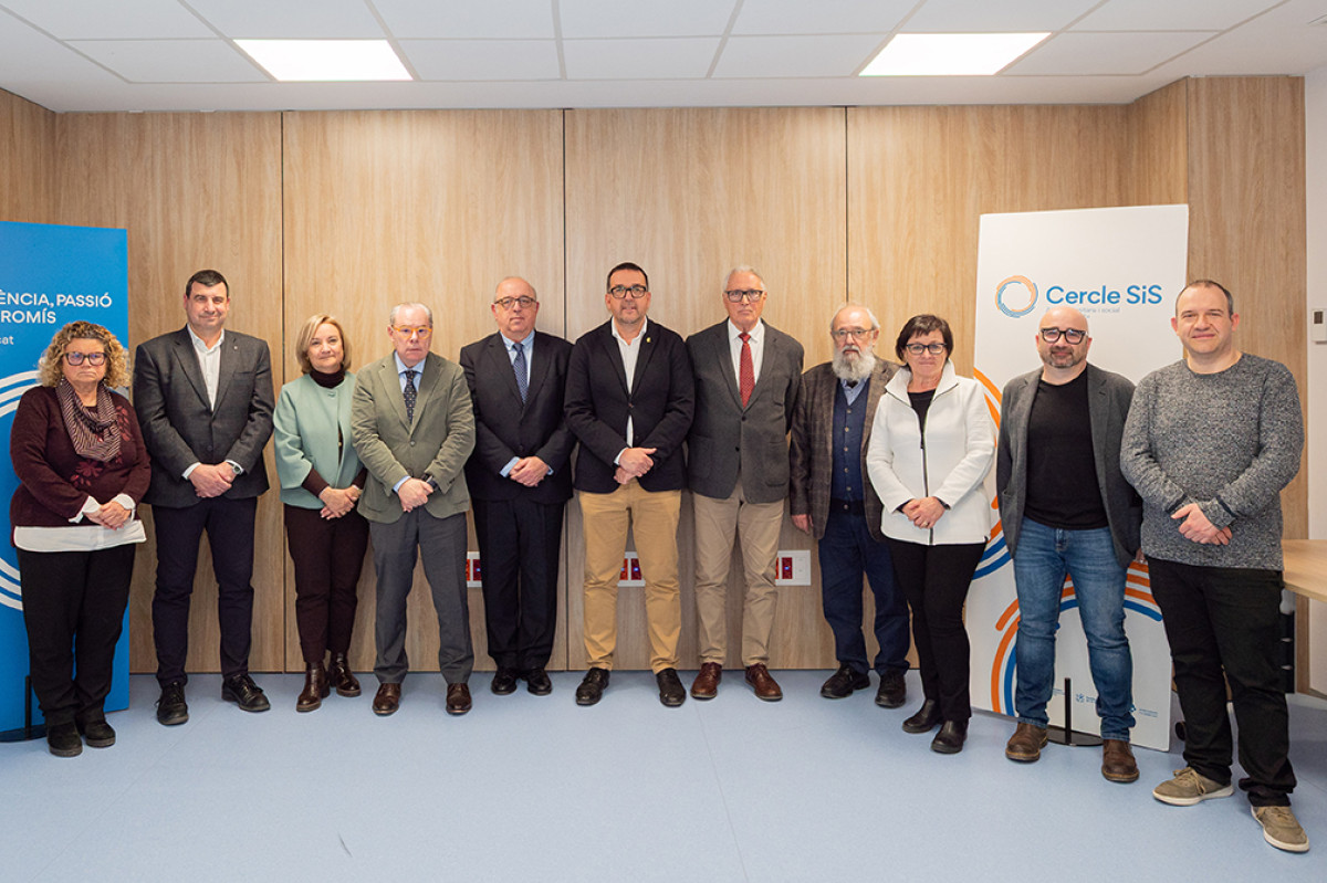 El Consell de Govern del Consorci Hospitalari de Vic, amb els nous membres i els membres sortints