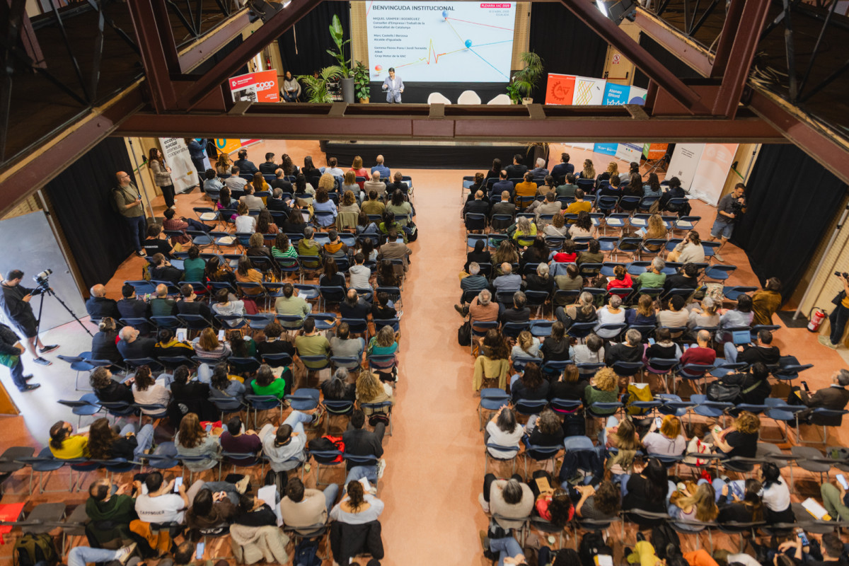 La Plenària de la XAC va aplegar més de 400 persones a la celebració del desè aniversari dels Ateneus Cooperatius