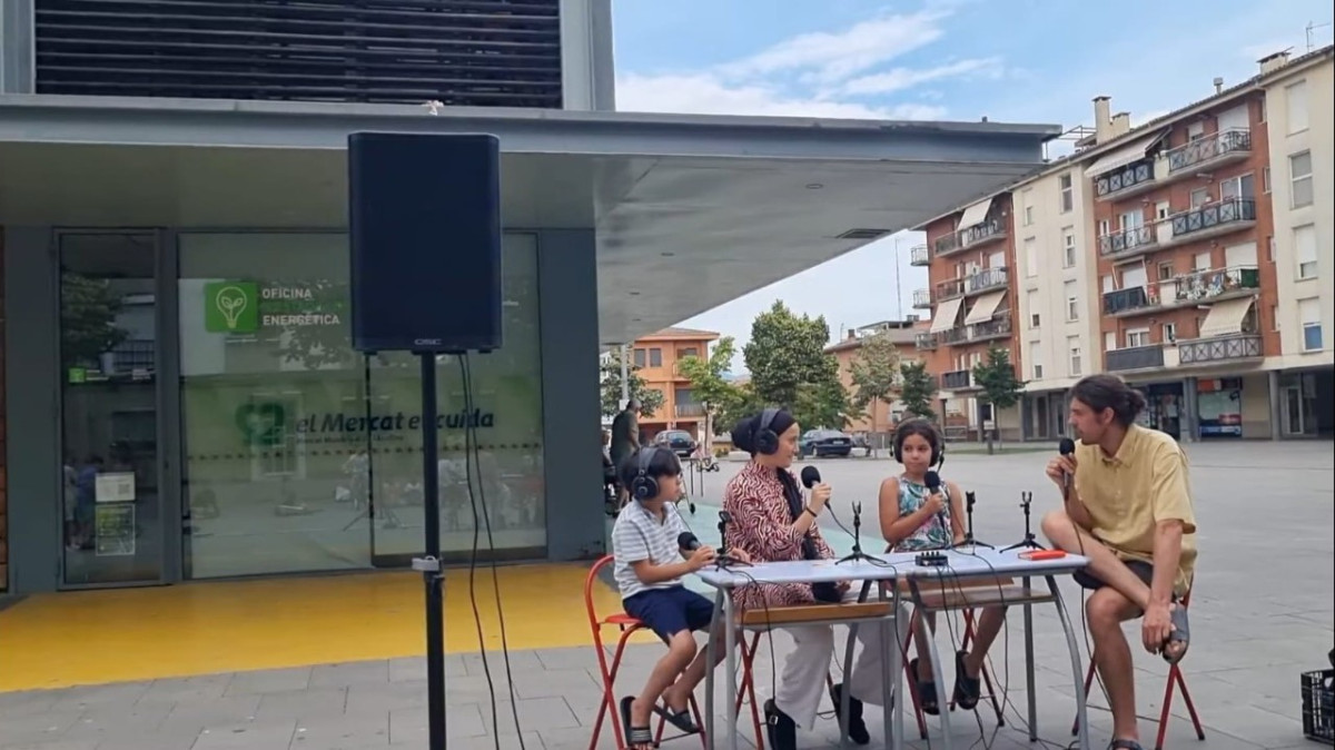 Ràdio Clota a la Plaça del Mercat de Manlleu
